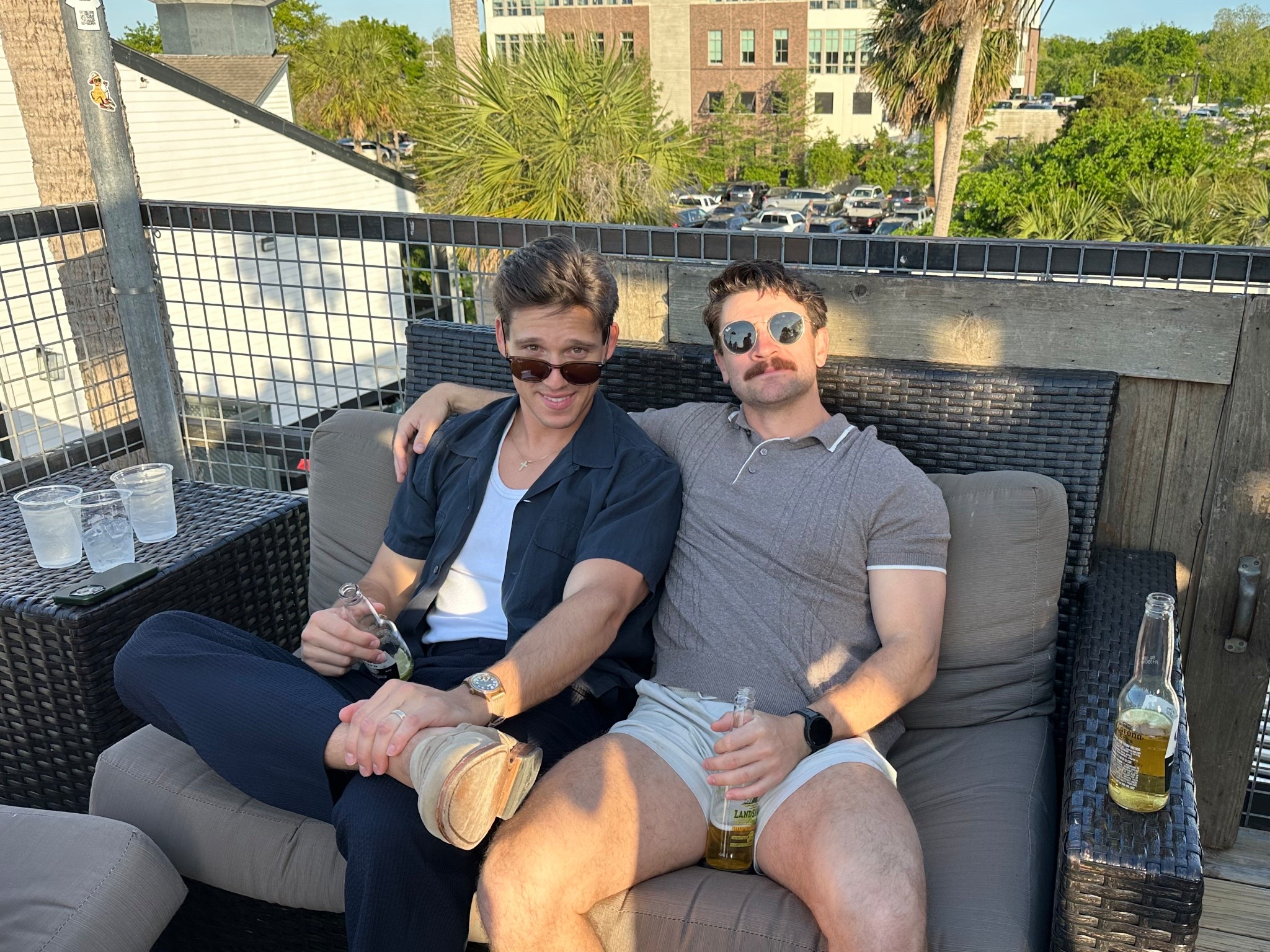 Dinner and drinks with the crew in Charleston

#LTKMens #LTKSeasonal #LTKStyleTip