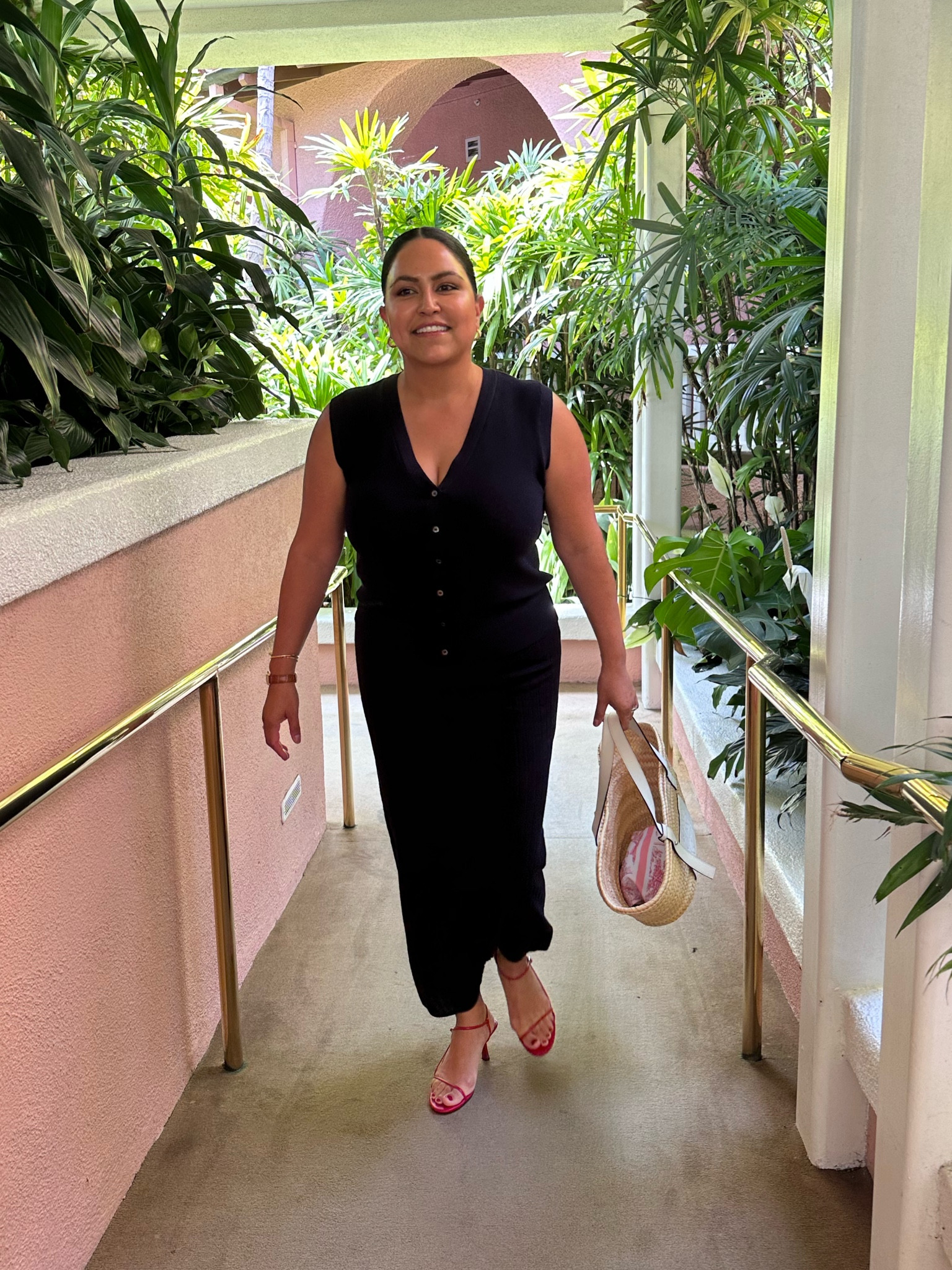 The heels I can’t stop wearing …. And under $200

#LTKOver40 #LTKShoeCrush #LTKStyleTip