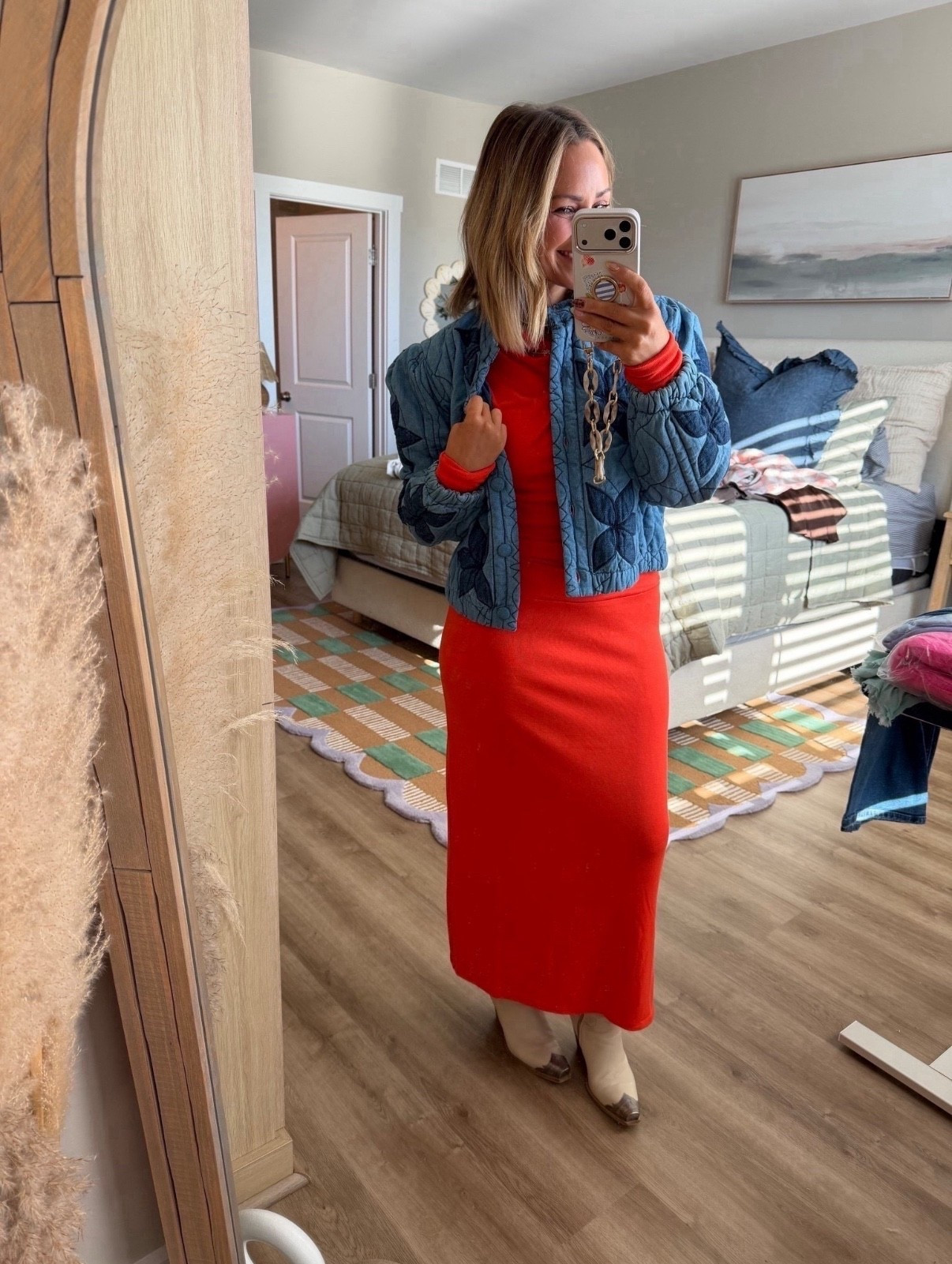 This Free People set is so good — comes in tons of colors and has that comfy-but-put-together vibe 🤍
I’m in a size S (runs big).
Found a similar one on Amazon too — linked both for you! 🛍️

free people style, amazon fashion, ootd, fall style, coastal mom style, free people set, trendy outfit, petite style 


