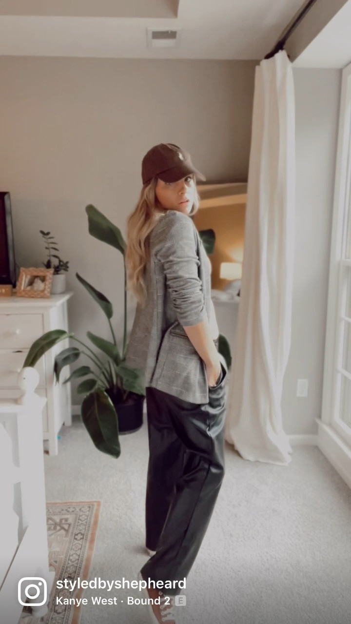 Maternity fashion | blazer outfit | fall outfit | converse shoes | leather pants | modern maternity | pregnancy fashion 

#LTKstyletip #LTKbump #LTKsalealert