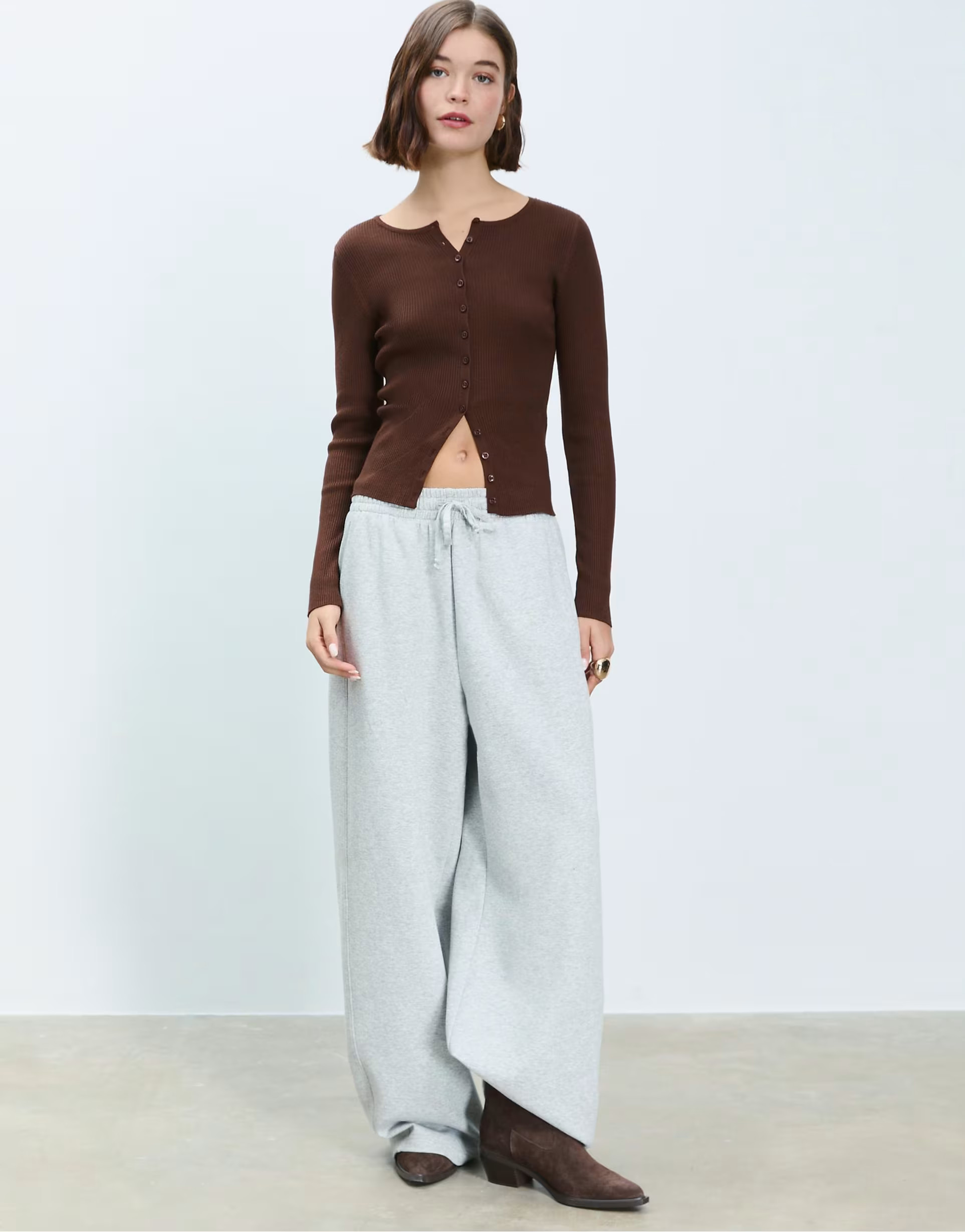Stradivarius ribbed knit cardigan with buttons in brown | ASOS (Global)