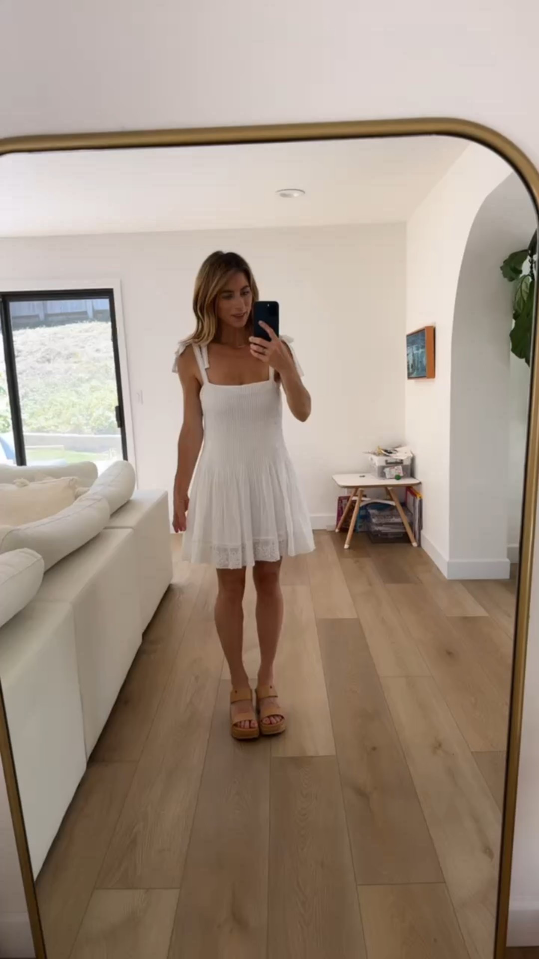 Dropped waist mini white dress from Zara on sale

#LTKSaleAlert #LTKFindsUnder100 #LTKSeasonal