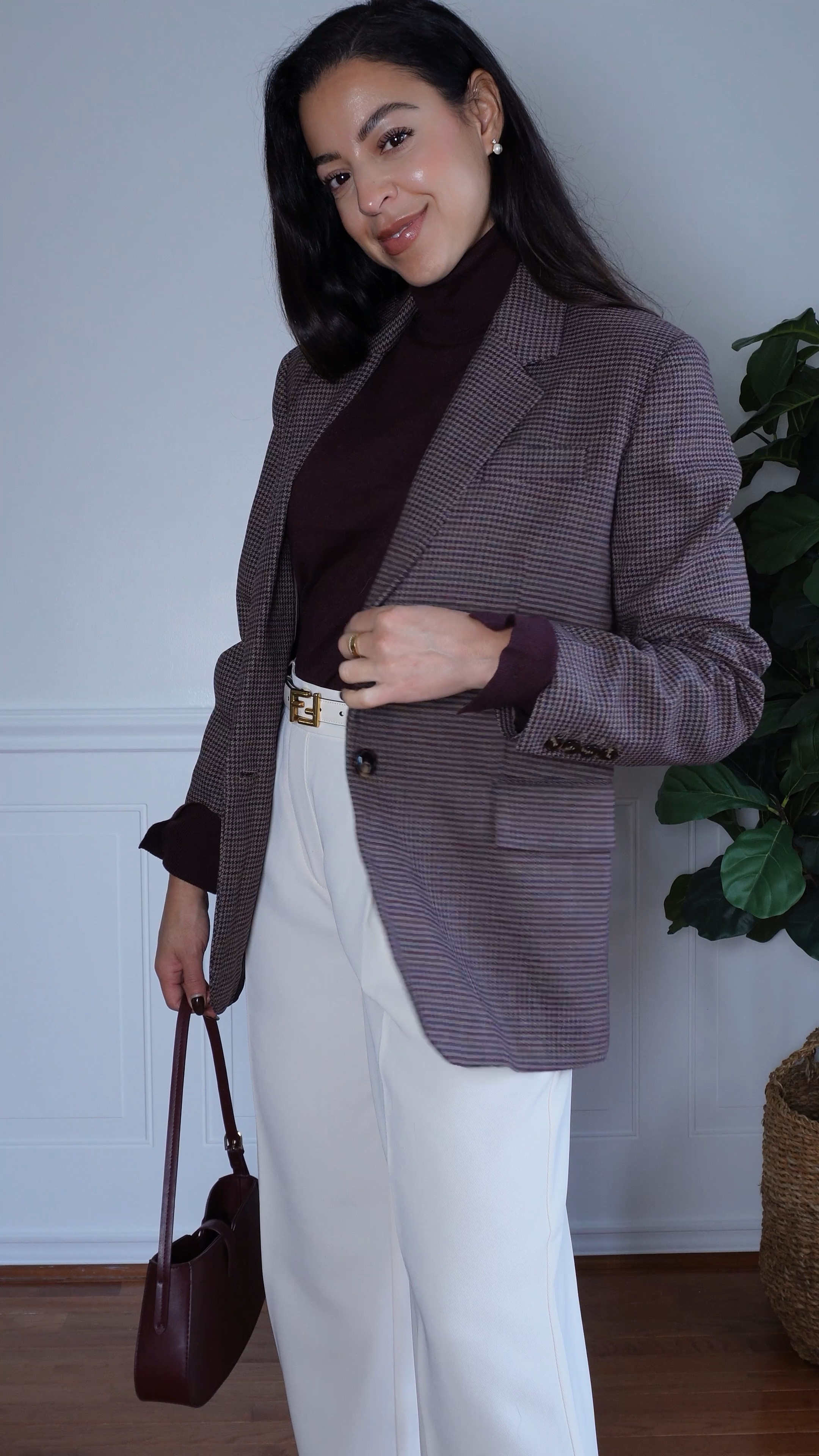 Styling burgundy 

#LTKSaleAlert #LTKStyleTip #LTKSeasonal