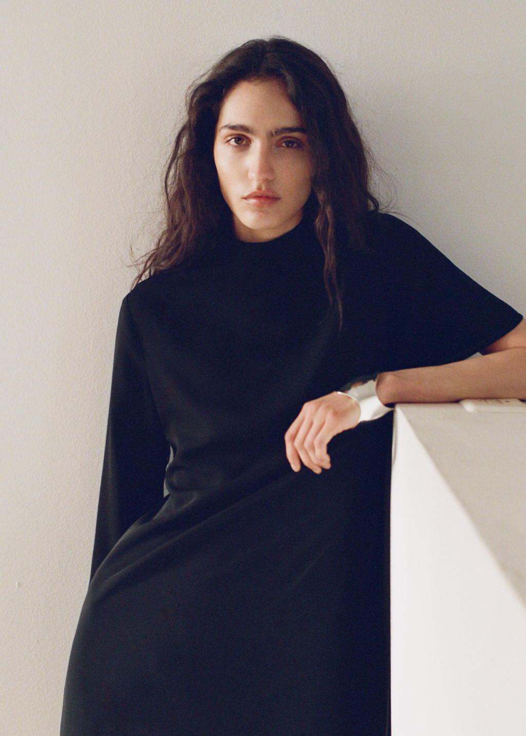 Rigid volume bracelet - Women | MANGO USA | Mango (US/MX/AU)