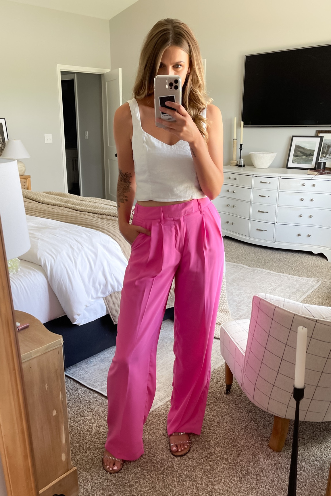 Obsessed with these pants from Target- they are so comfortable, very light weight and come in tall! 

Small tank
4 Long pants
8 Sandal

#slacks #workfit #target

#LTKshoecrush #LTKunder50 #LTKstyletip