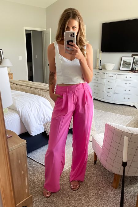 Obsessed with these pants from Target- they are so comfortable, very light weight and come in tall! 

Small tank
4 Long pants
8 Sandal

#slacks #workfit #target

#LTKshoecrush #LTKunder50 #LTKstyletip