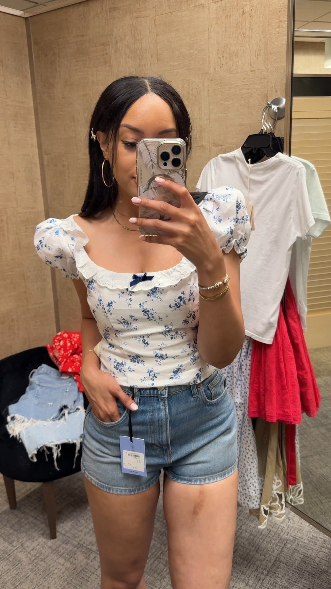 Are you a short shorts girly? If so, you will love these from Reformation wearing size 27 💙 but they were a little too short for me! I’m 5’7 for reference. Wearing size 4 in top (runs small) 

Nordstrom, Reformation, cottagecore, prairie, denim shorts, jean shorts, summer outfit, casual outfit, girly outfit, floral top, boho, puff sleeve, cheeky shorts

#LTKStyleTip