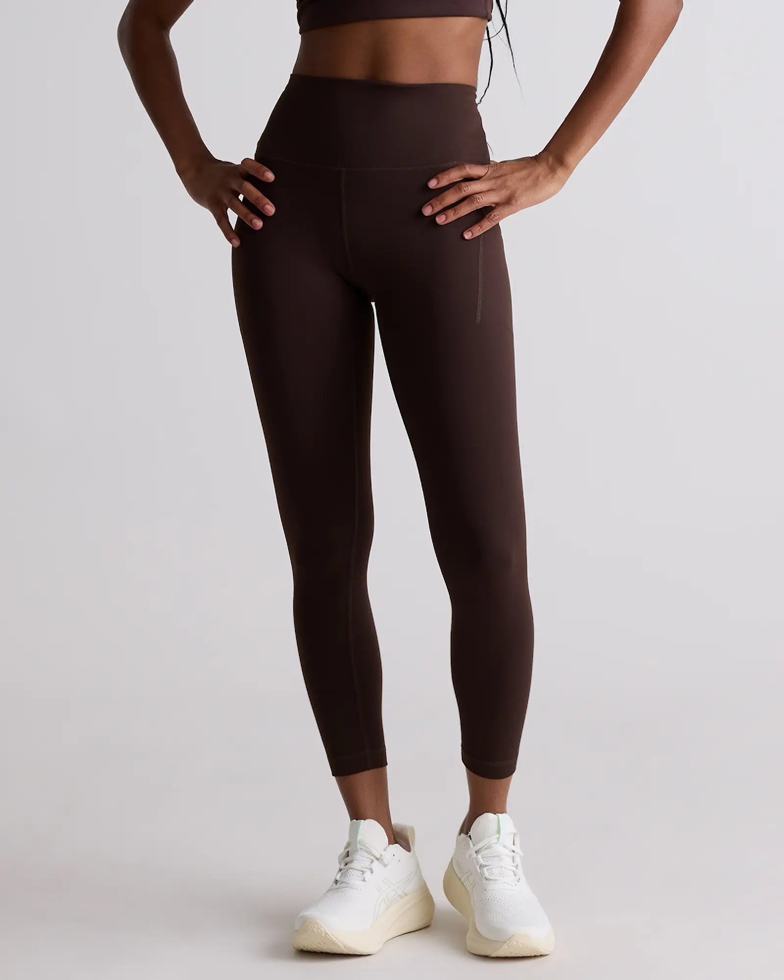 Power-Up High-Rise Training Pocket Legging in Espresso | Quince