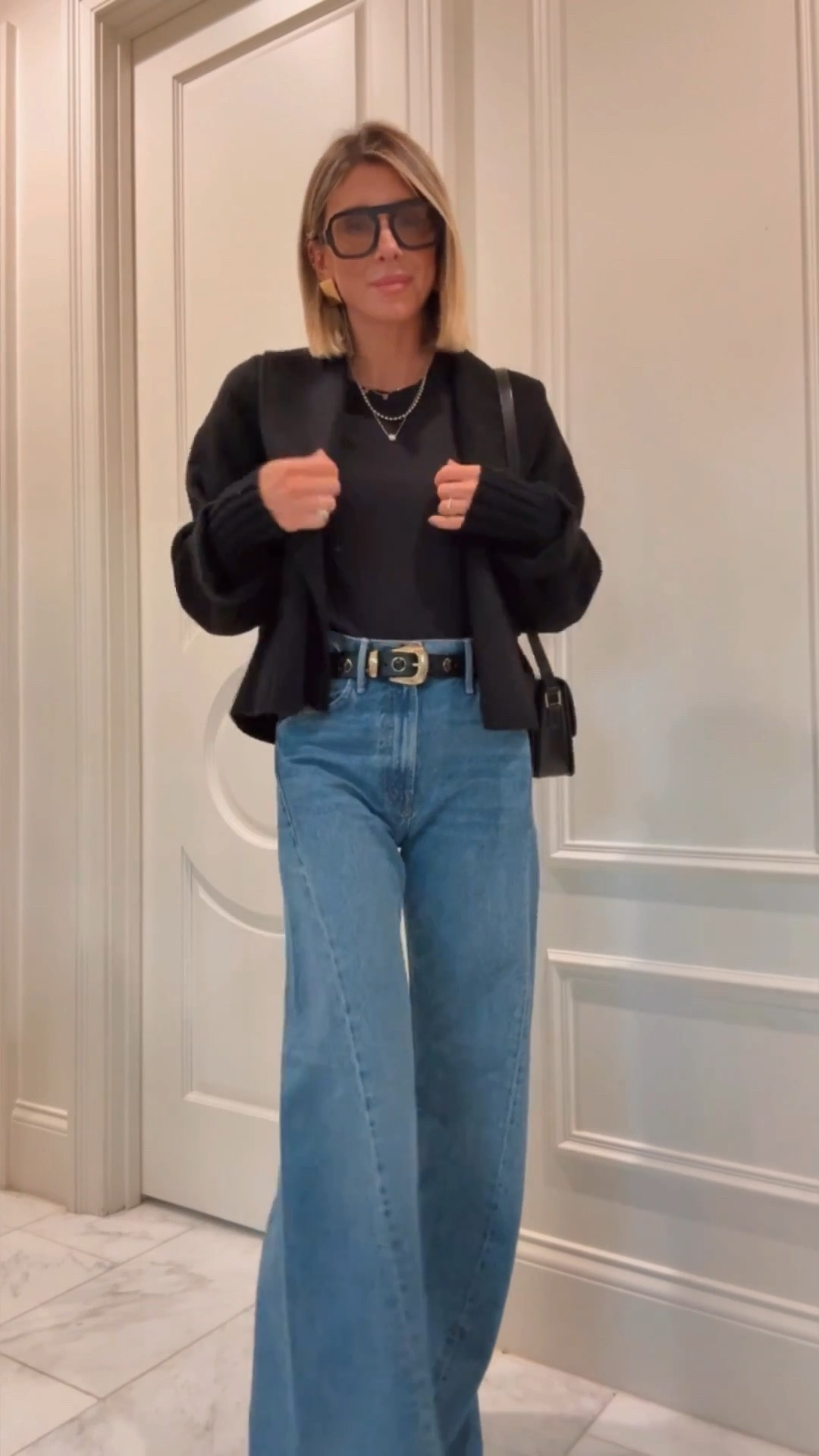 Trend alert! This cropped coat is stunning! I'm wearing size small.

#LTKootd #LTKgrwm