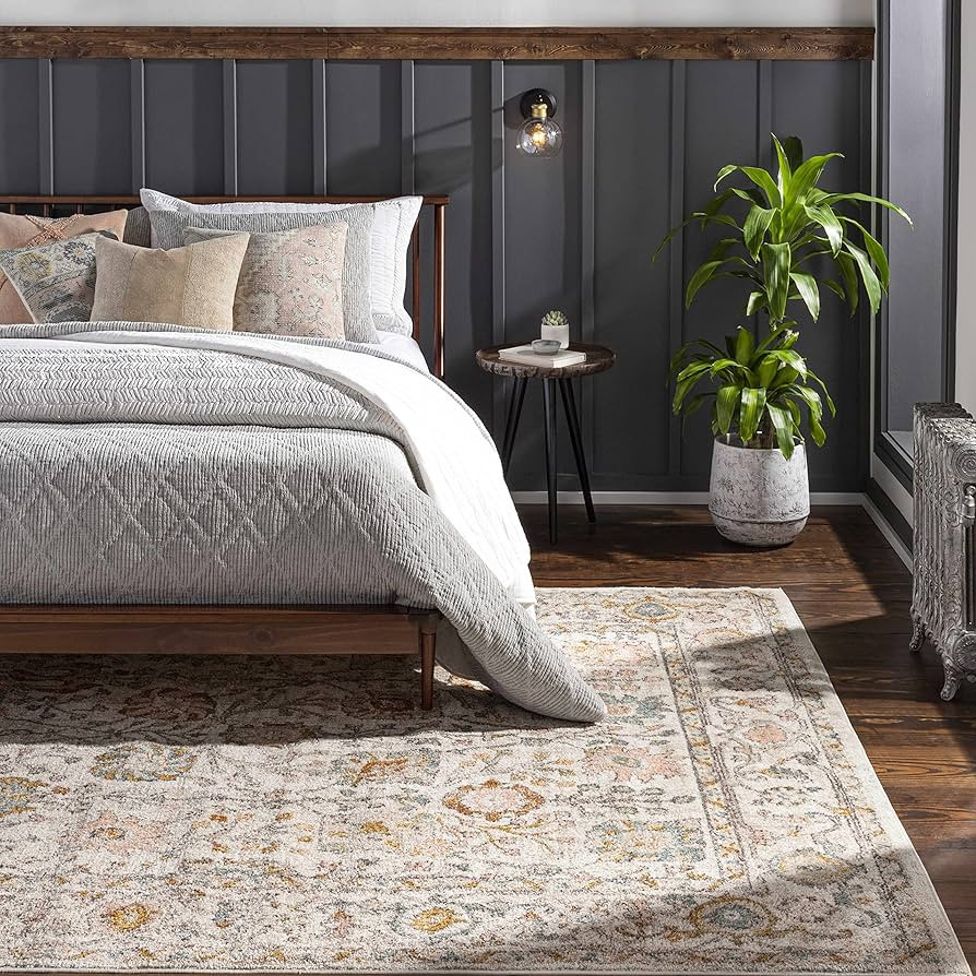 Herstmonceux Traditional Living Room Bedroom Area Rug - Oriental Persian Floral Carpet - Boho, Vi... | Amazon (US)