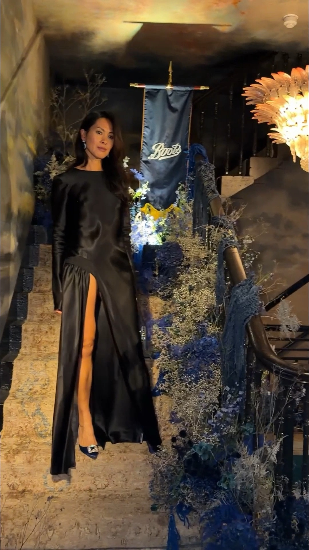 It’s giving Hollywood 💙🖤 I am OBSESSED with this dress! I love Christopher Esber and always wait for the sale to start and nabbed this in my size! It’s insane fit! Styled with my Carrie Bradshaw shoes for ultimate look 💙🖤 

#LTKdatenight #LTKluxury #LTKfestive