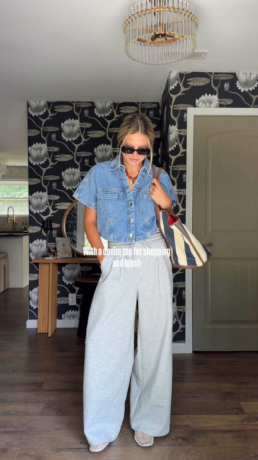The trouser lounge pant will absolutely be going viral for fall 👌🏼👏🏼 In a small! 5 ways I’m styling these and many more to come! #trousers #pants #lounge #styletips