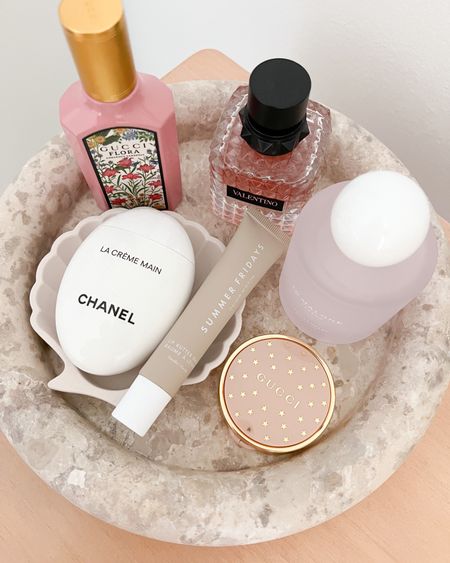 Vanity details ✨ new gucci blush!

Sephora, perfume, Chanel hand cream, summer fridays

#LTKunder50 #LTKhome #LTKbeauty