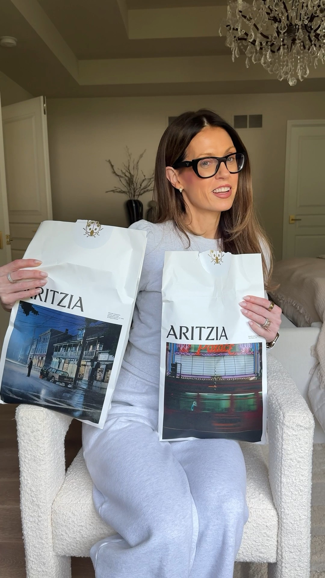 New Aritzia drops.  Elevated wardrobe essentials for everyday. The scarf will make a great holiday gift. @Aritzia

#LTKootd #LTKgrwm #LTKstorytime