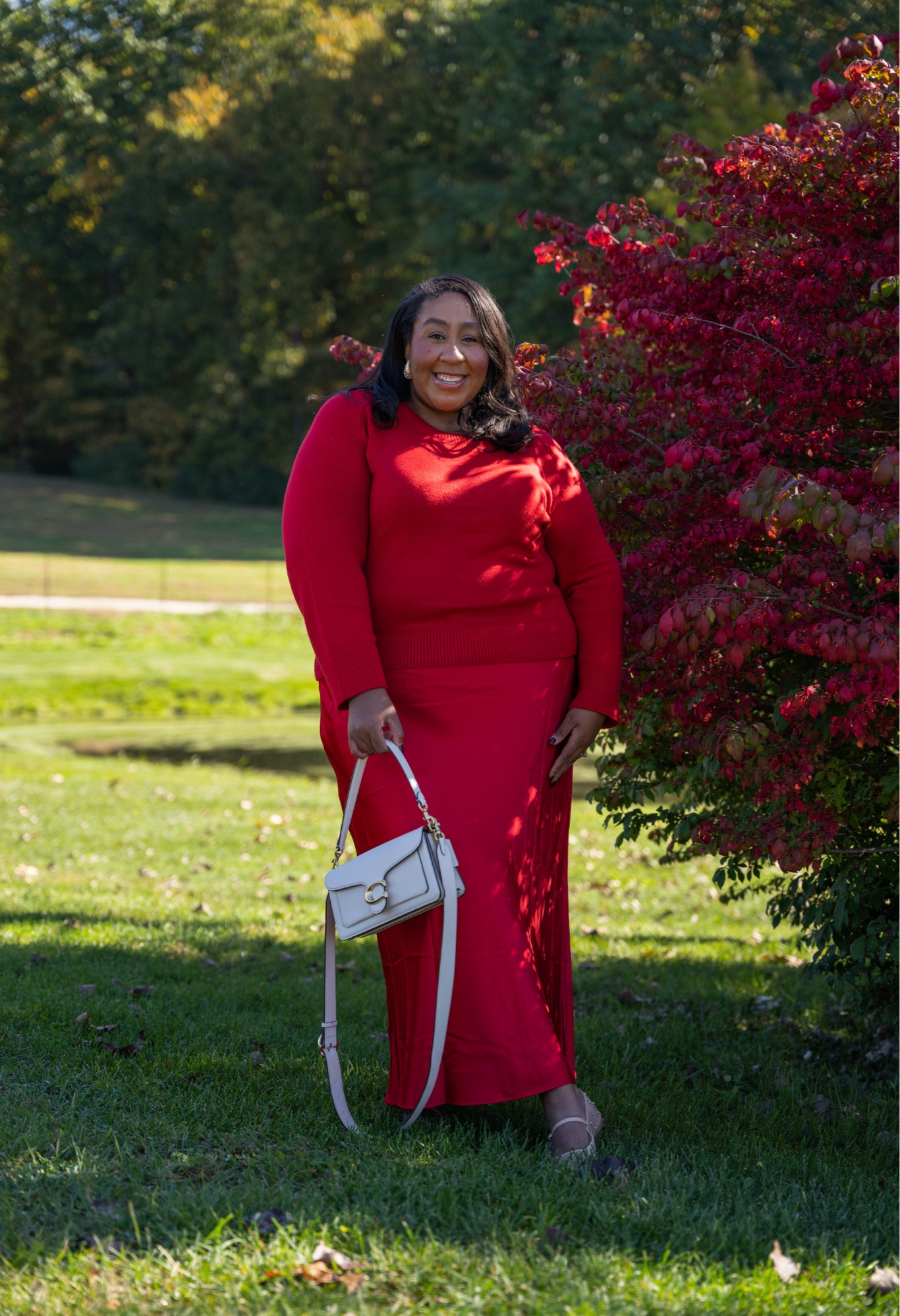 Red for fall is a must!

Loving this affordable fit from target and Abercrombie. 

Sizing:
Sweater XXL
Skirt 3X




#LTKSeasonal #LTKPlusSize #LTKStyleTip