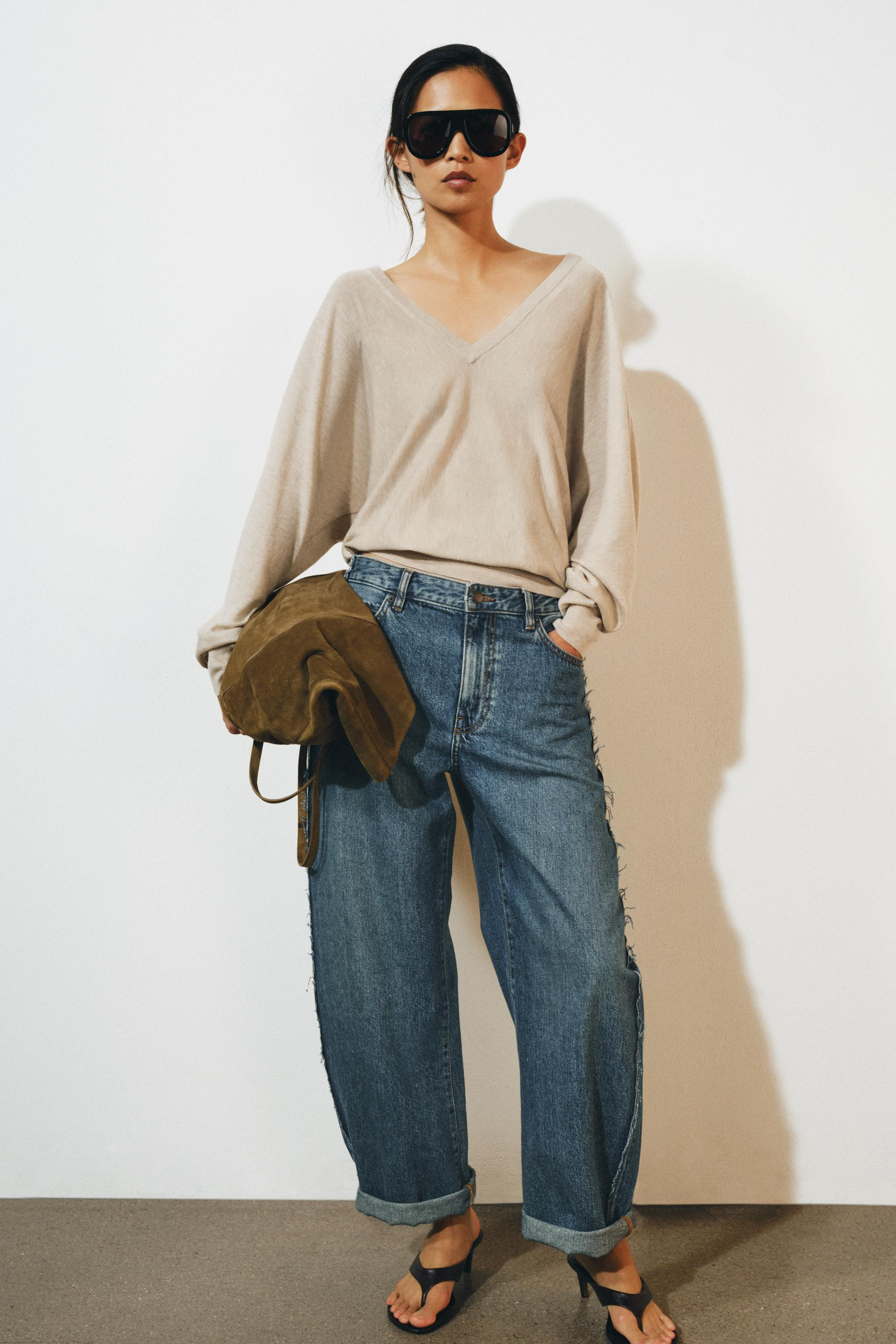 ZW COLLECTION MID-RISE CUFFED BALLOON JEANS | Zara US