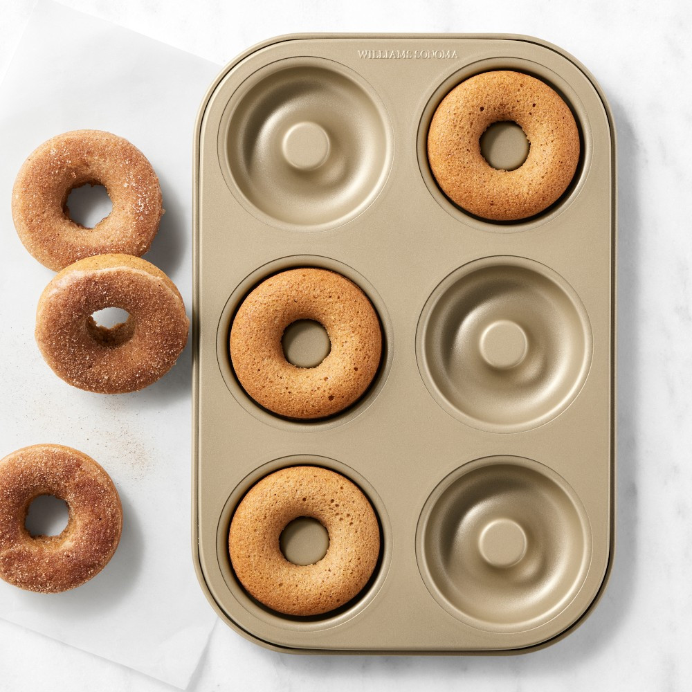 Williams Sonoma Nonstick Classic Doughnut Pan | Williams-Sonoma CA