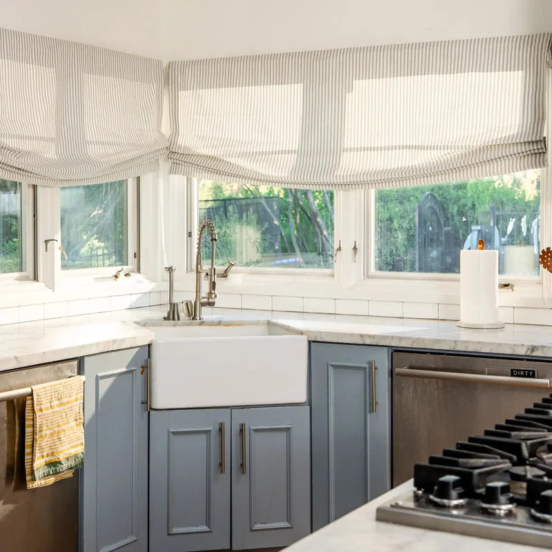 Custom Relaxed Roman Shades Cord Lift | TWOPAGES