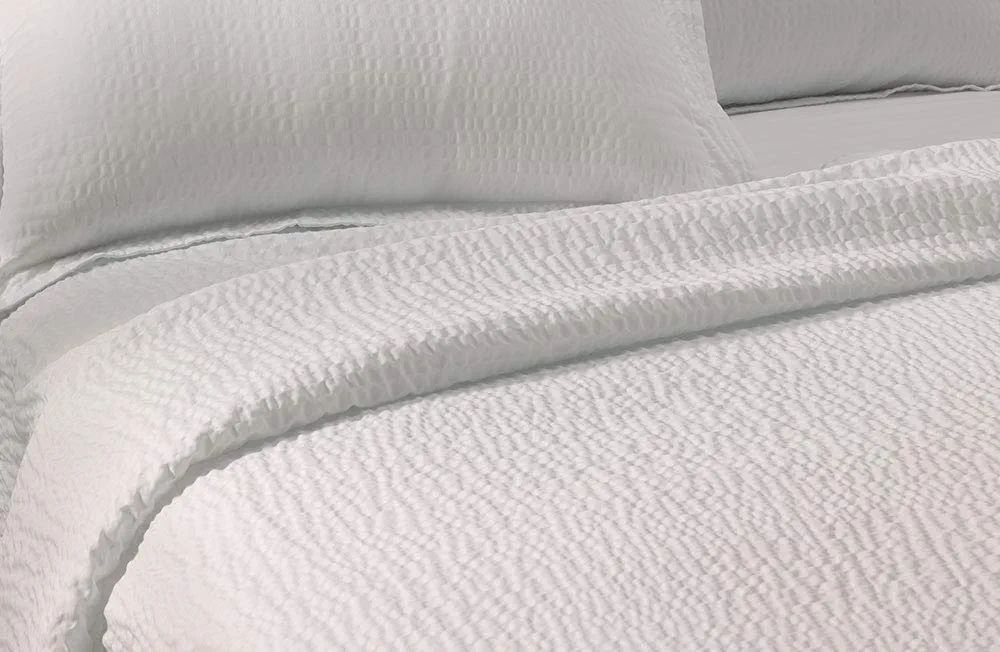 Courtyard by Marriott Textured Coverlet - Lightweight Coverlet with Wash-Activated Ripple Texture Ex | Amazon (US)