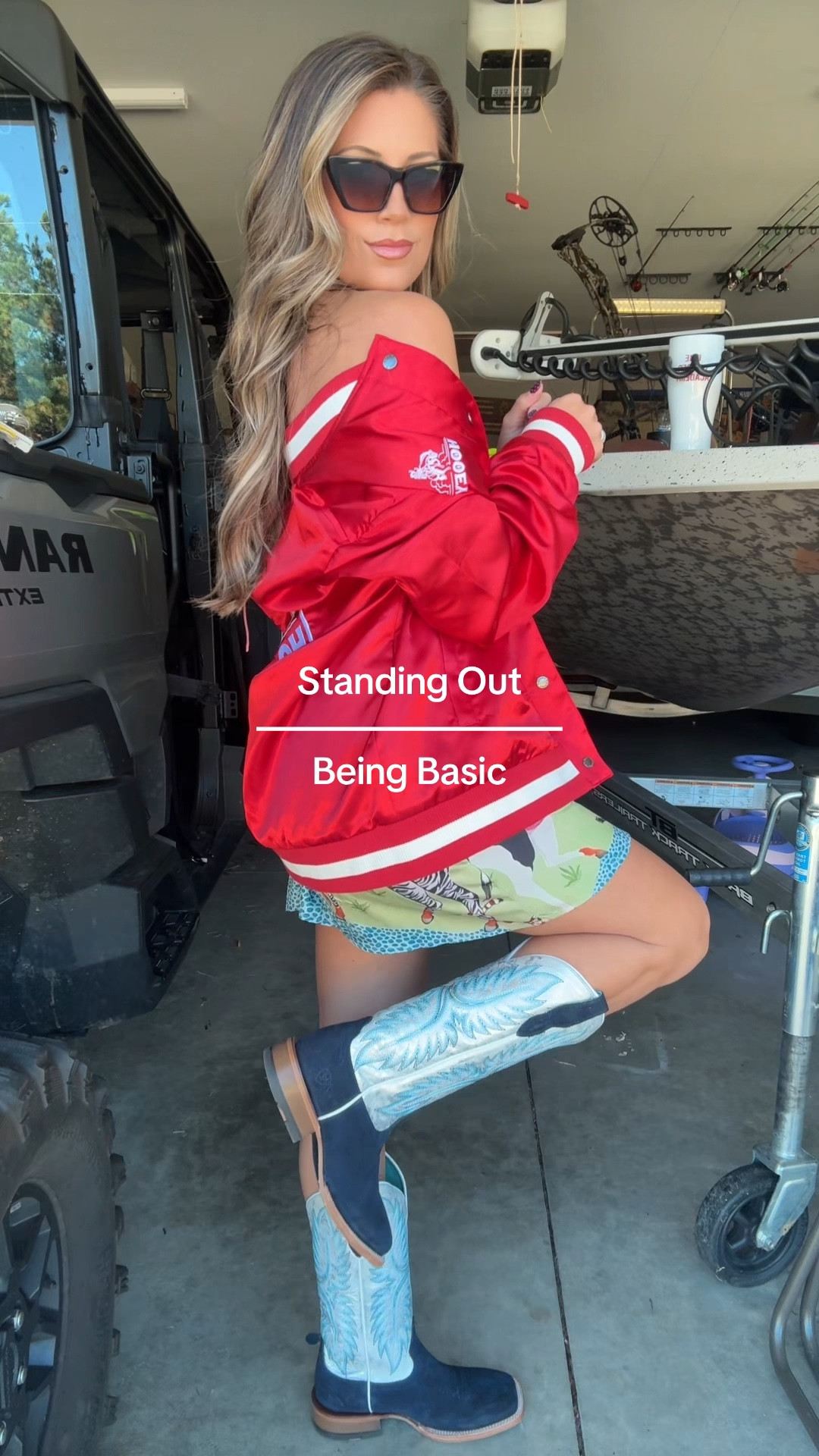 She wasn’t born to be basic 👏
#westernfashion #westernstyle #ootd

#LTKStyleTip #LTKBeauty