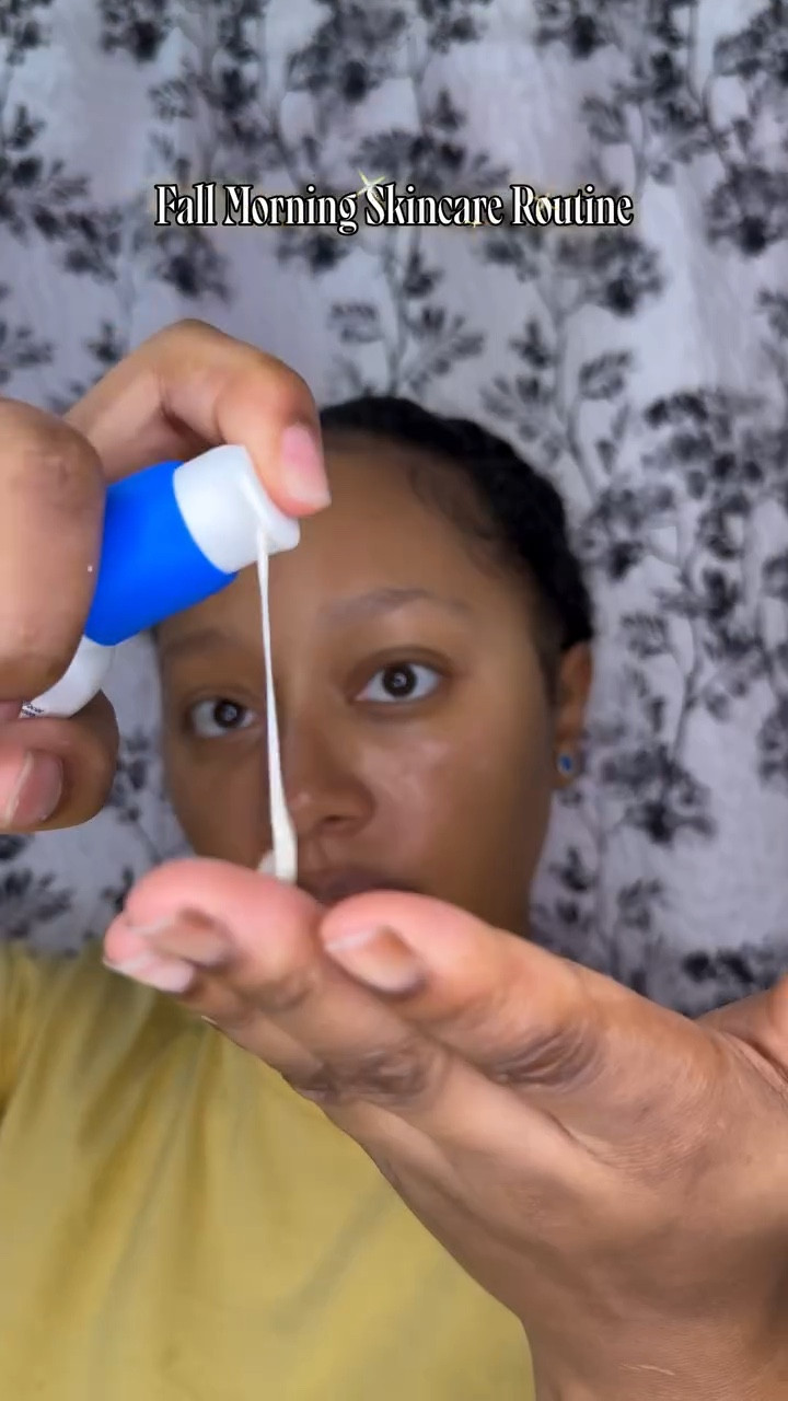 Hydrated, glowy skin is the goal this fall 🍂 Sharing a few of my current skincare faves step by step:
Gentle Exfoliation: @dermalogica “Age Smart” daily superfoliant
Cleanser: @larocheposayusa Purifying Foaming Cleanser
Gua Sha Facial @guasha_facial 
Toner: @thayers Aloe Vera toner (alcohol free)
Serums: Vitamin C @larocheposay (staple) and 
@lancomeofficial Génifique Ultimate (super hydrating)
Eye cream: @beekman1802 Mushroom Milk better aging
Moisturizer + SPF: @cerave am Moisturizing lotion spf 50
Lip Mask: @laneige_us lip sleeping mask (good daily too)

It’s not my everyday routine, but these have been giving my skin that calm, soft-life glow lately 🤍
*Everything linked on my LTK (link in bio)

#skincare #skincareroutine #skincaretips #fallskincare #hydrationboost #glowingskin #guashafacial #softlife #selfcare #selfcareroutine #dermalogica #larocheposay #thayers #lancome #beekman #cerave #laneige #momtips #ltk #ltkcreator

#LTKBeauty #LTKselfcare #LTKmorningroutine