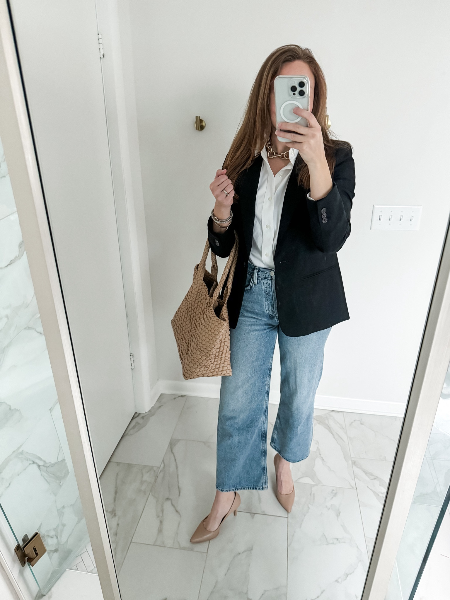 Black Blazer | Key Staple to wear this spring | Sprinf Capsule Wardrobe | ways to wear a black blazer for spring

Blazer outfit ideas, spring outfits, black blazer, blazer and jeans outfit, all black blazer outfit, mom outfit 

#LTKSeasonal #LTKSpringSale