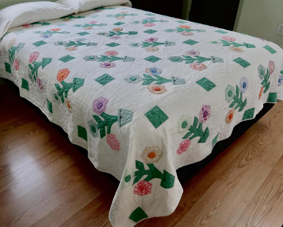 Vintage Appliqué Quilt With Colorful Flowers in Green Pots, Hand Quilted, Full Bed Size - Etsy | Etsy (US)