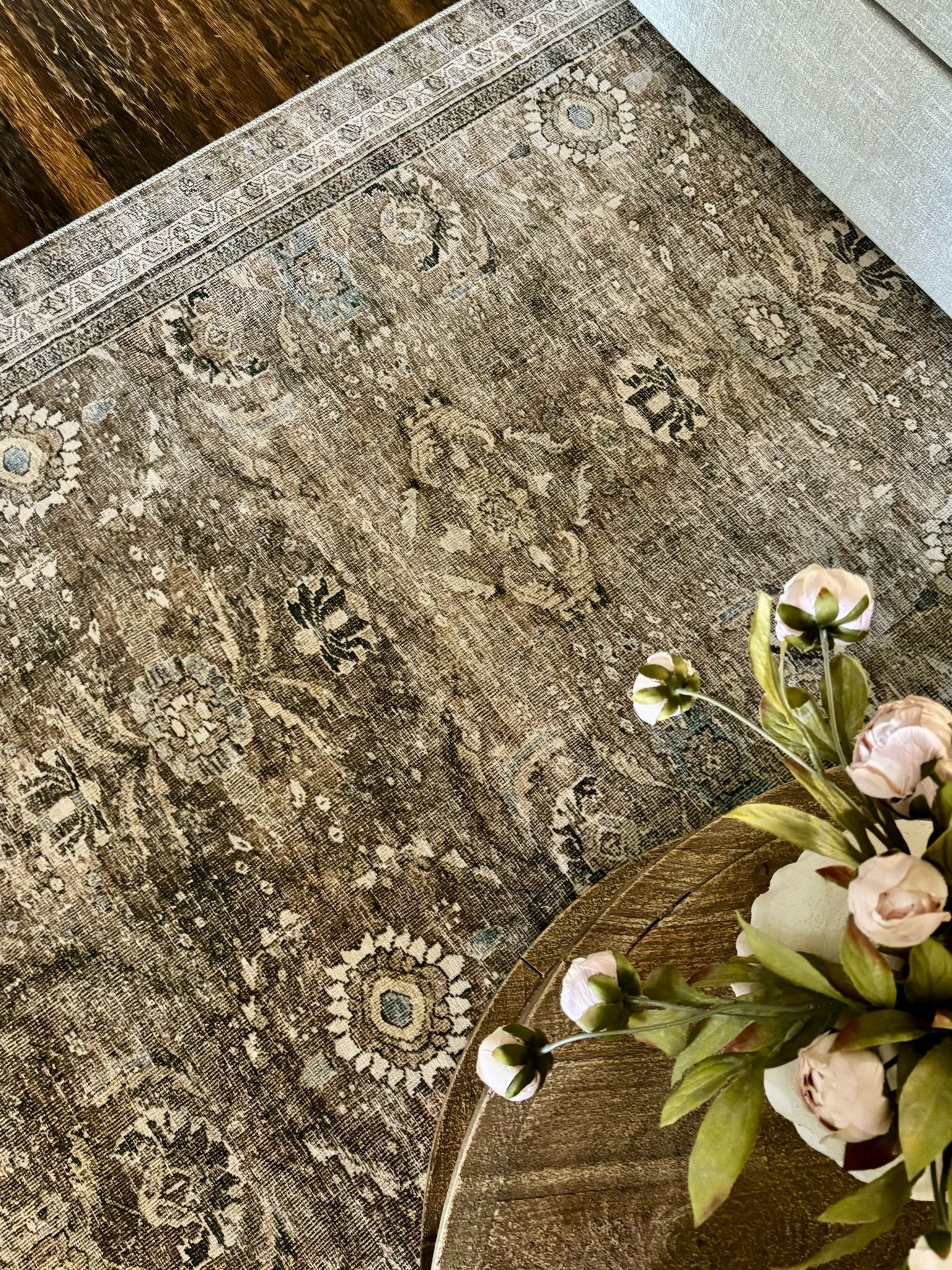 Sale alert!  My living room rug is currently under $200 for an 8x10!  Love the colors in this one!

#LTKHome #LTKSaleAlert