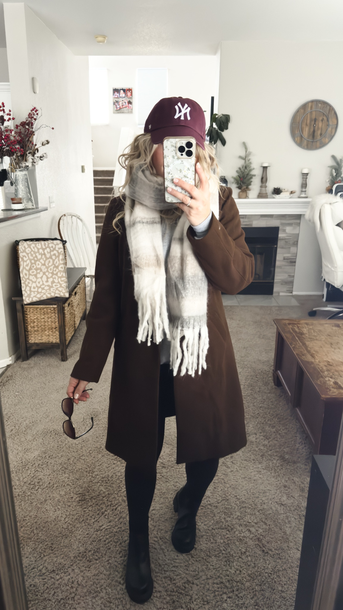 Layered winter outfit idea from amazon — grey hooded sweatshirt, brown wool blend peacoat, leggings, Chelsea boots, NY hat, and oversized scarf








Winter outfit
Winter fashion
Amazon winter outfits
Trending winter fashion 
 casual winter outfits | winter fashion | size 4-6 | cold weather outfits | winter outfit ideas | layering outfit for the cold| winter fashion 2026 | outfit inspo | outfit ideas | winter outfits amazon  | casual outfit Ideas  | Outfits | Amazon Casual Outfit | Cute casual outfits | Preppy Outfit winter capsule wardrobe essentials 

#LTKSeasonal #LTKootd #LTKFindsUnder50