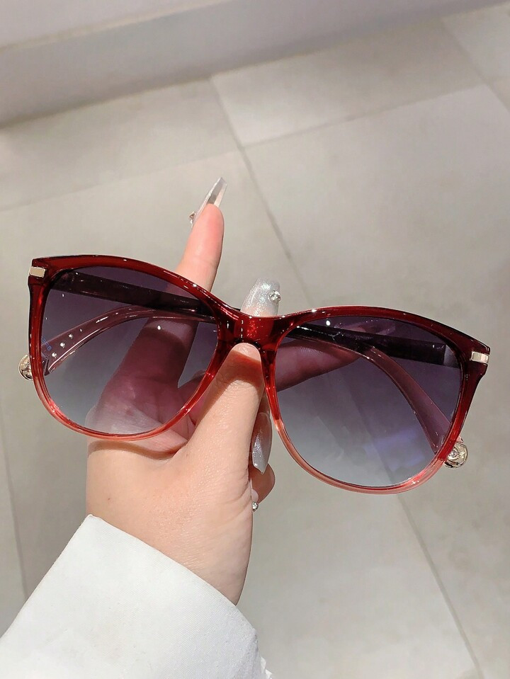 1pc New Women's Cat Eye Sunglasses Personality Color Block Stud Decorated Uv Protection Glasses F... | SHEIN