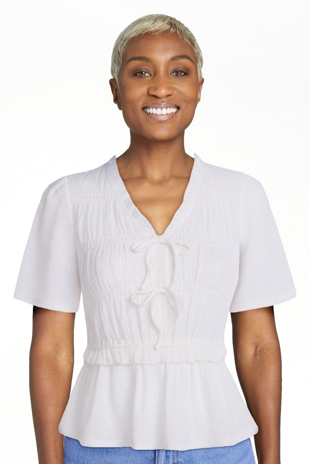 Scenario Women's and Women's Plus Textured Tie Front Top, Sizes XS-4X | Walmart (US)