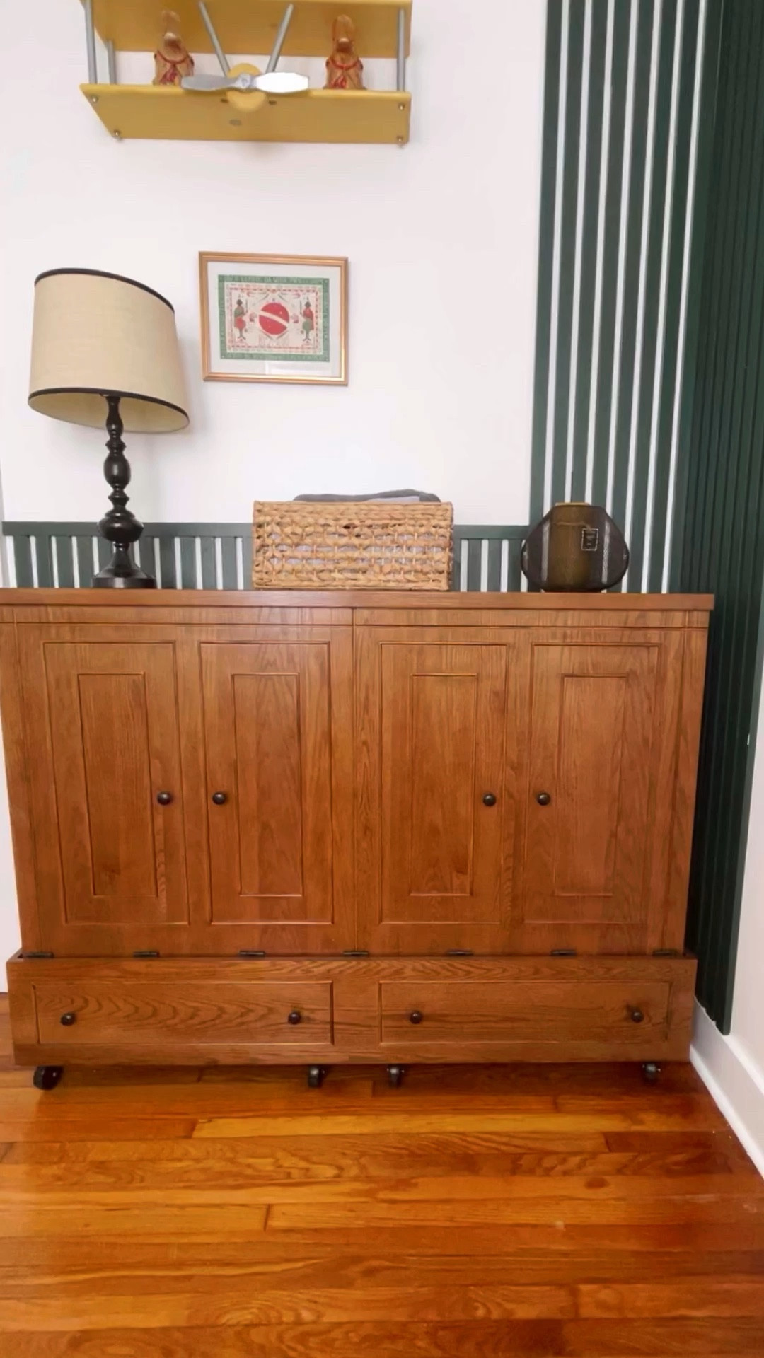 This mobile Murphy bed is perfect for small spaces and super comfortable!

Music: Pixels
Musician: Jeff Kaale

#LTKhome