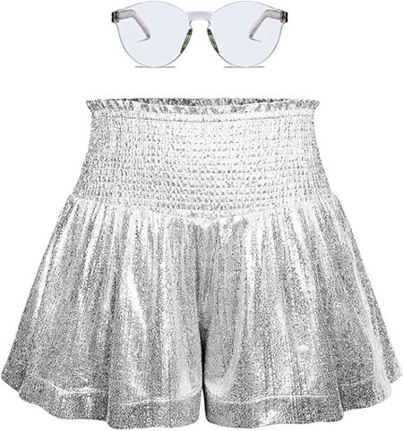 Cutest glasses/shorts combo sold together in lots of colors for only $25.99

Sooo many places to wear these. 
Bachelorettes/college games..heck get matching to or jerseys and get the girls together and support your man’s league game

Taylor Swift Outfit
