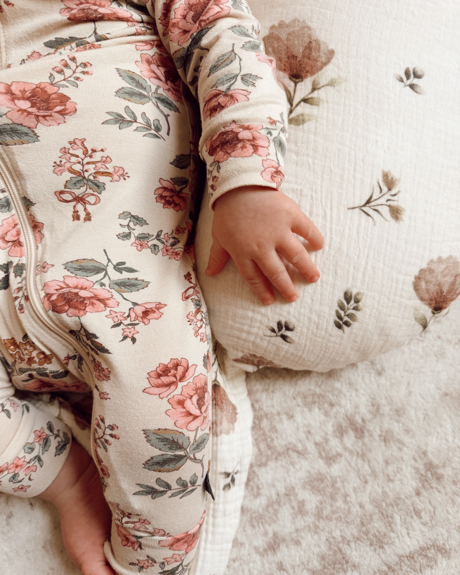 give me all the florals 🌷🌻🥀🪻🌹

#LTKBaby #LTKKids