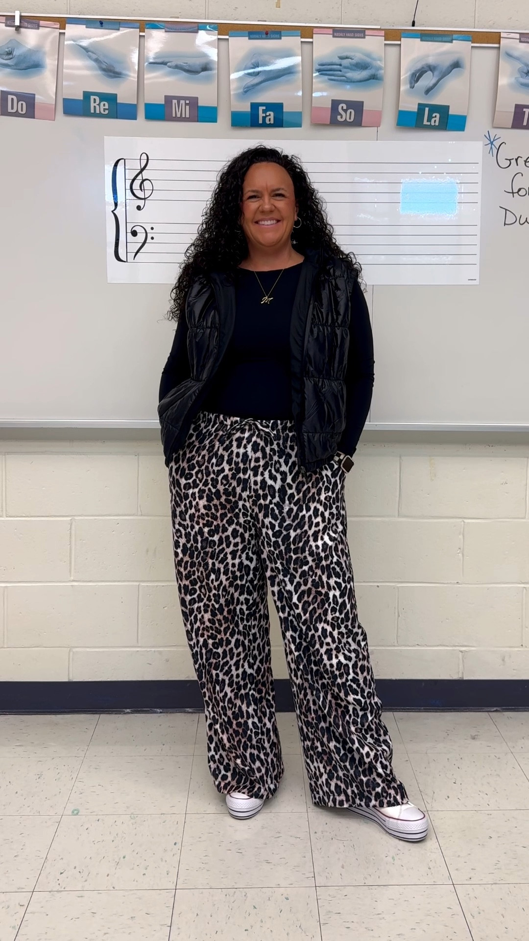 I’m 5’4, 173lbs
Vest: L
Shirt:L
Pants: L
Shoes: TTS

#LTKPetite #LTKMidsize #LTKootd