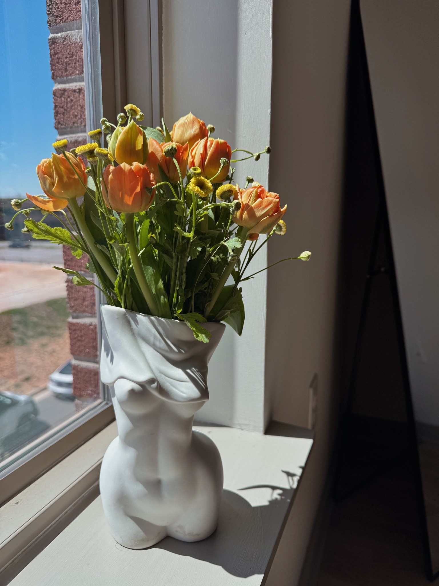 This week’s florals are STUNNING🧡



#LTKHome #LTKFindsUnder50 #LTKSeasonal