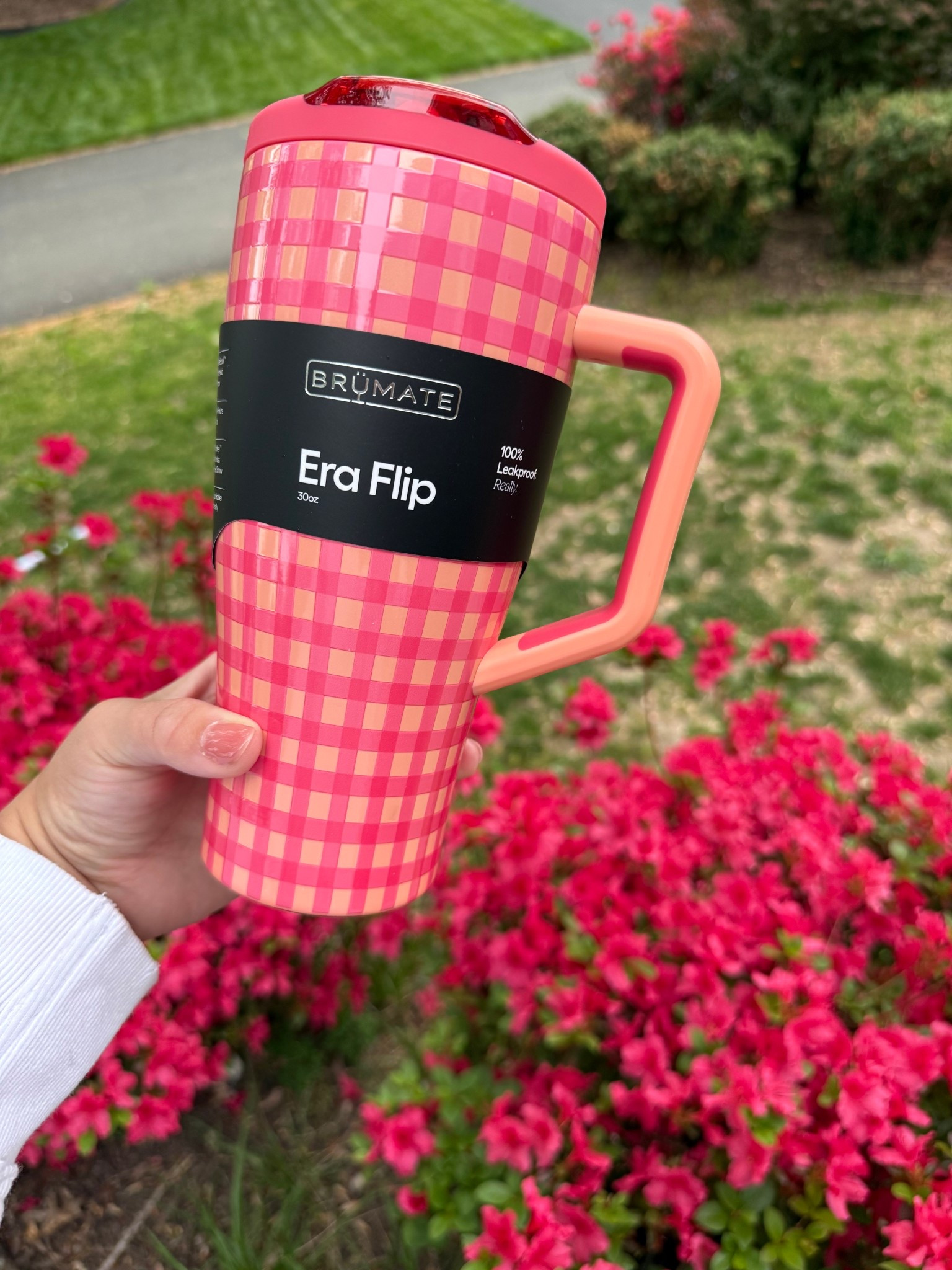 The most stunning tumbler for spring has entered the chat ✨

Obsessed with this shimmer peach gingham print - my first brumate. 

She was promptly washed and put into use this morning ✨



Water tumbler, brumate, water bottle 

#LTKmomlife #LTKMothersDay #LTKselfcare