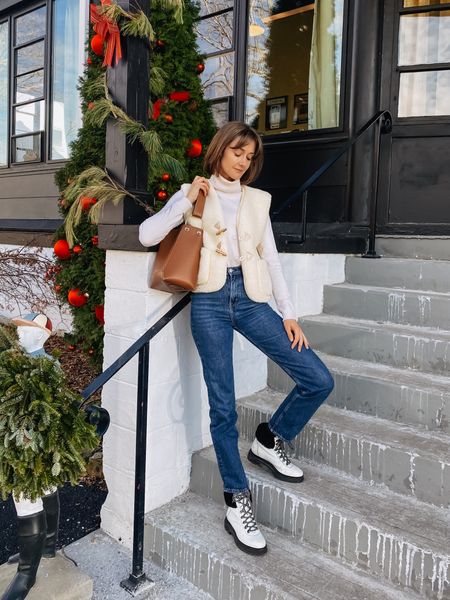 This cute Sherpa vest is currently on sale! I love how it looks with jeans and hiking boots! 

#LTKHoliday #LTKSeasonal #LTKsalealert