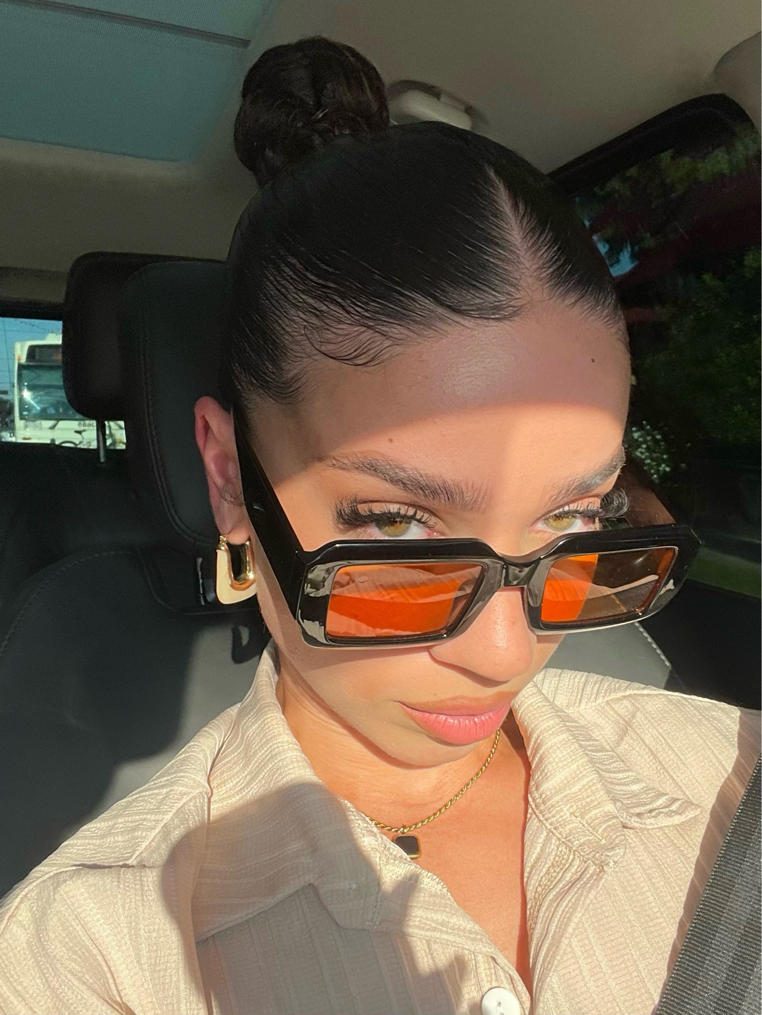 simple earrings & bold glasses combo> #nudeoutfit #minimalstyle #boldsunglasses

#LTKU #LTKstyletip