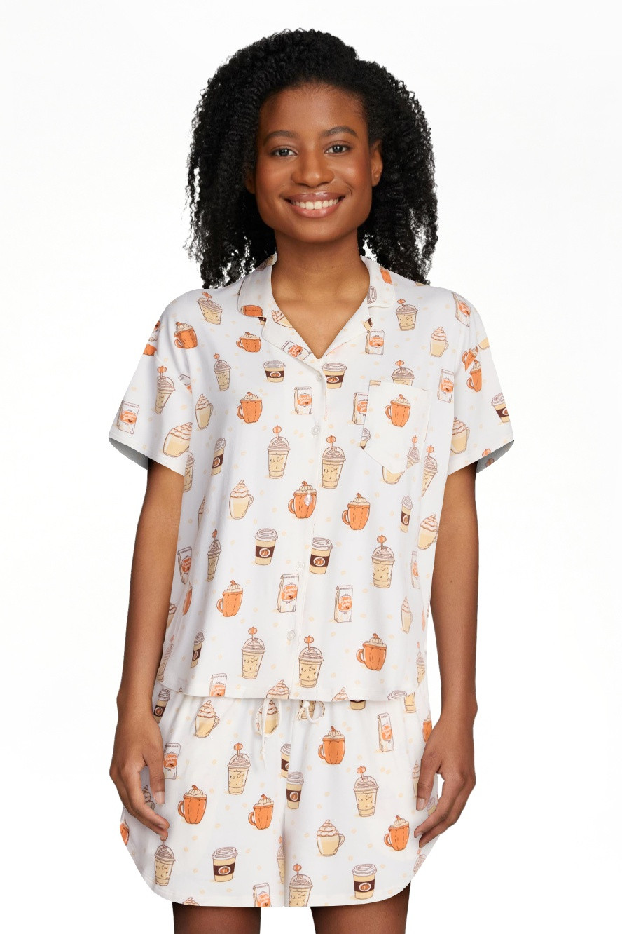 Halloween Women's Notched Top and Shorts Pajama Set from Way to Celebrate, 2-Piece, Sizes XS-3X | Walmart (US)