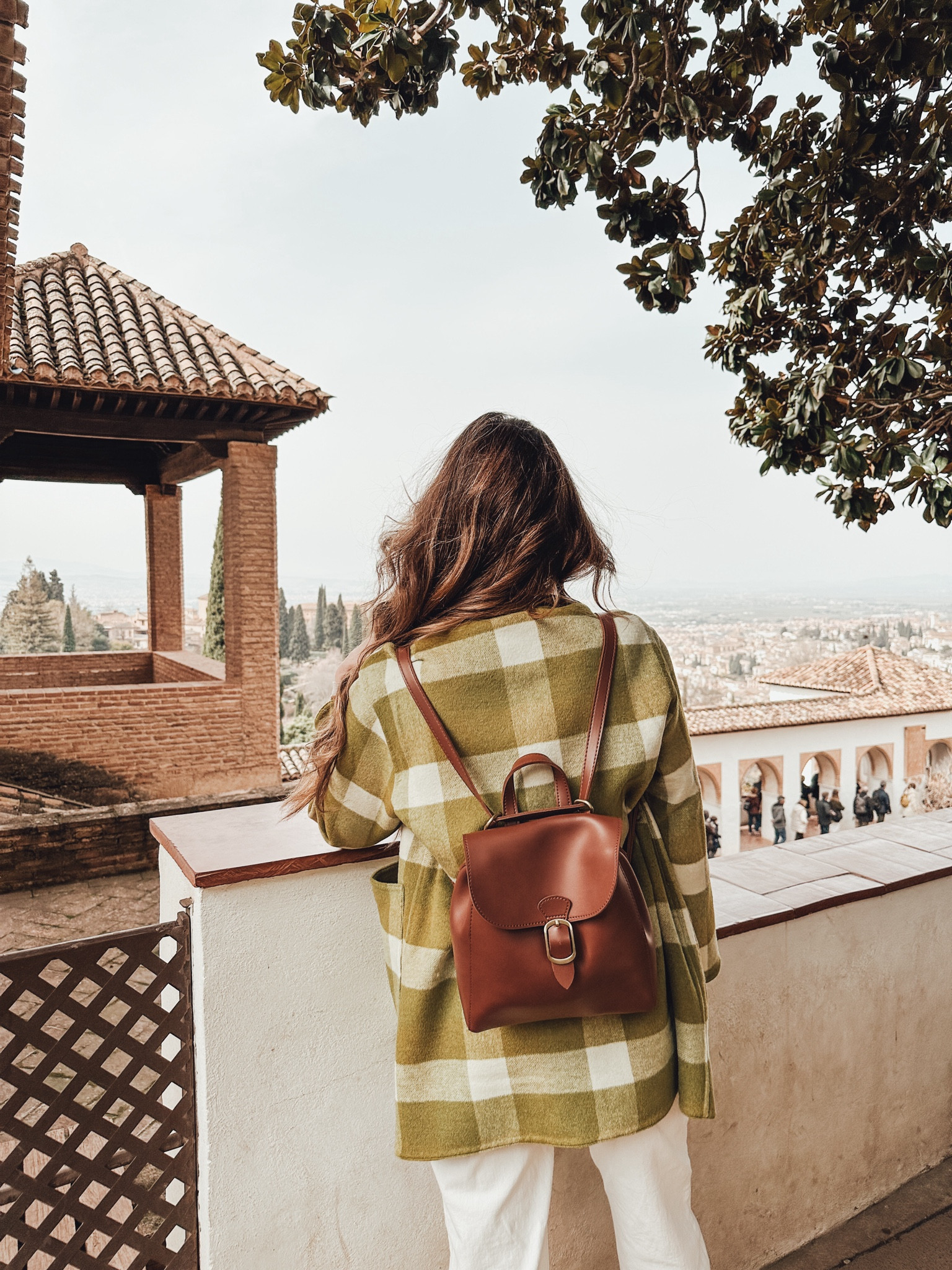 Sharing my top ten fav 'fits from 2023 in no particular order 🫶🏼 Ready to serve up more looks in 2024!

5th look: What to wear sightseeing on a crisp morning  
🤍 Checkered Green & White Jacket
🤎 Brown Leather Purse 
🩶 Off white denim jeans 

#LTKitbag #LTKstyletip