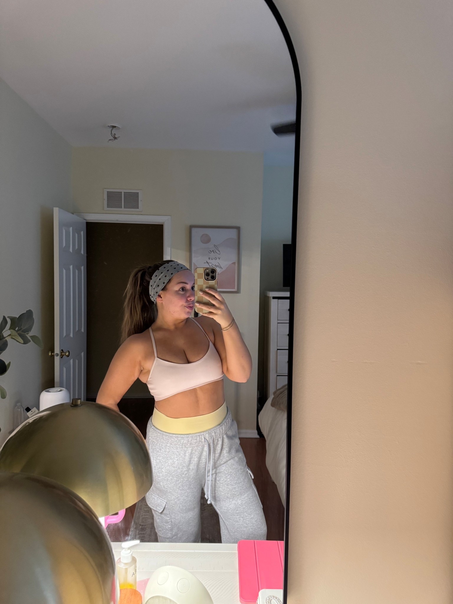 cozy workout outfit 

#LTKfitnessgoals #LTKmorningroutine #LTKdayinmylife