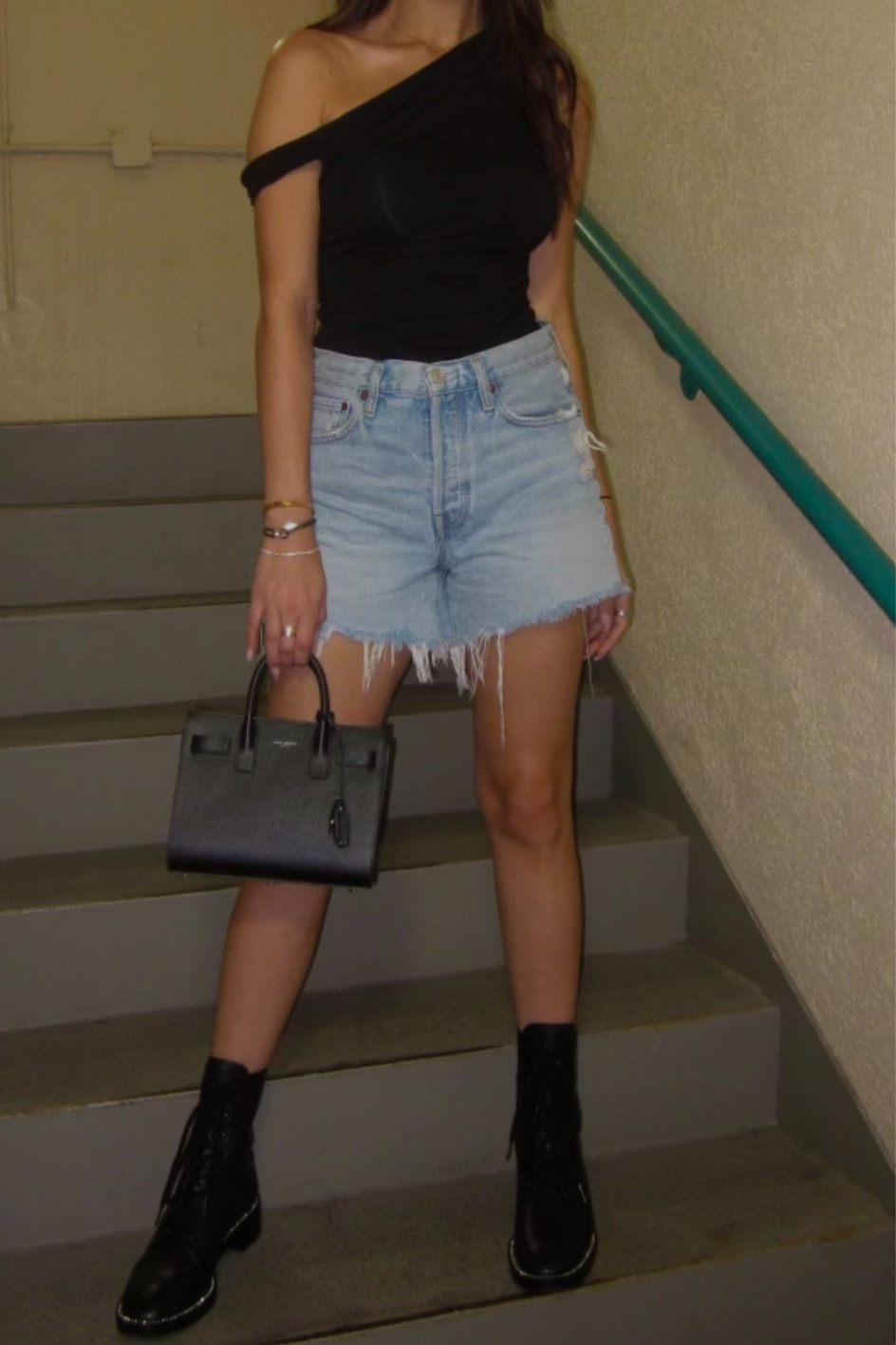 the best denim shorts literally ever 