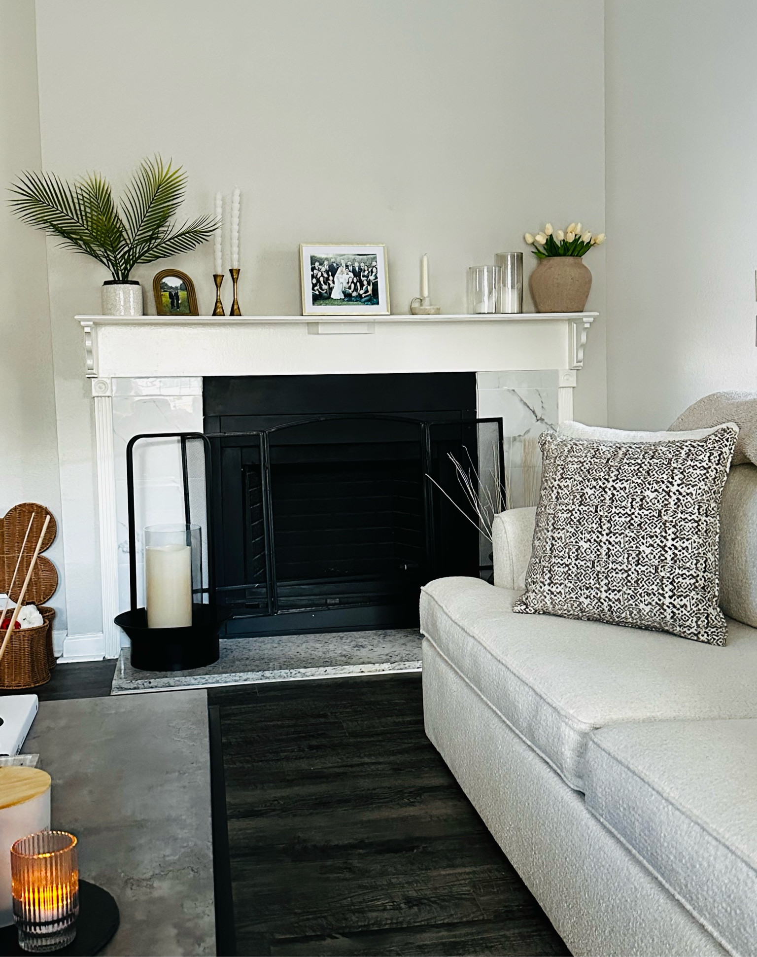 Minimal summer mantle decor 🌴

Adding candles to your mantle all year round will also bring coziness and warmth to your living room! 

IG: AllThingsStepheni

#summerdecor #mantledecor #fireplacedecor #summer

#LTKStyleTip #LTKSeasonal #LTKHome