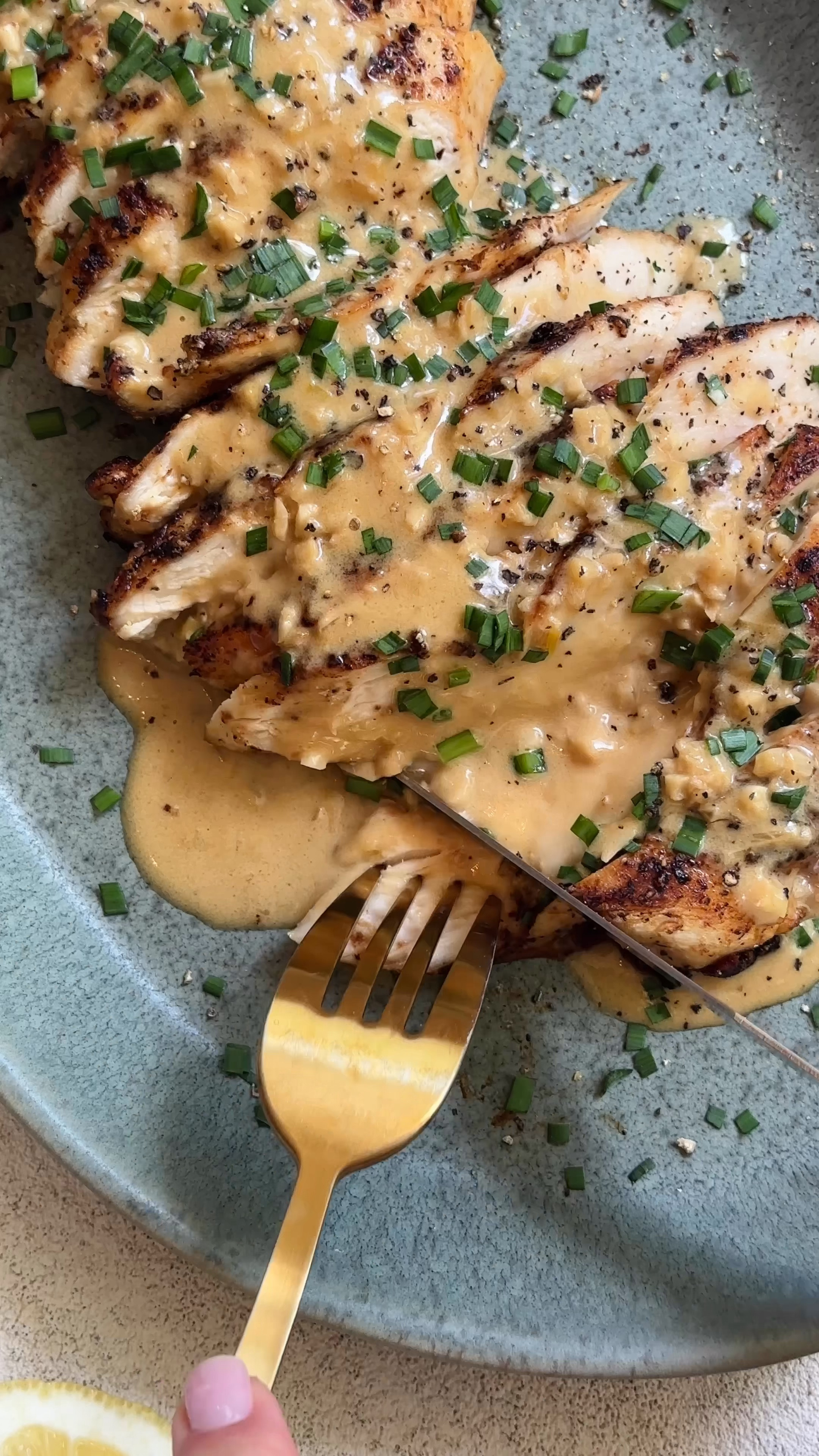 The besttttt pan-seared chicken with a garlic shallot cream sauce 

#LTKVideo #LTKSeasonal #LTKhome