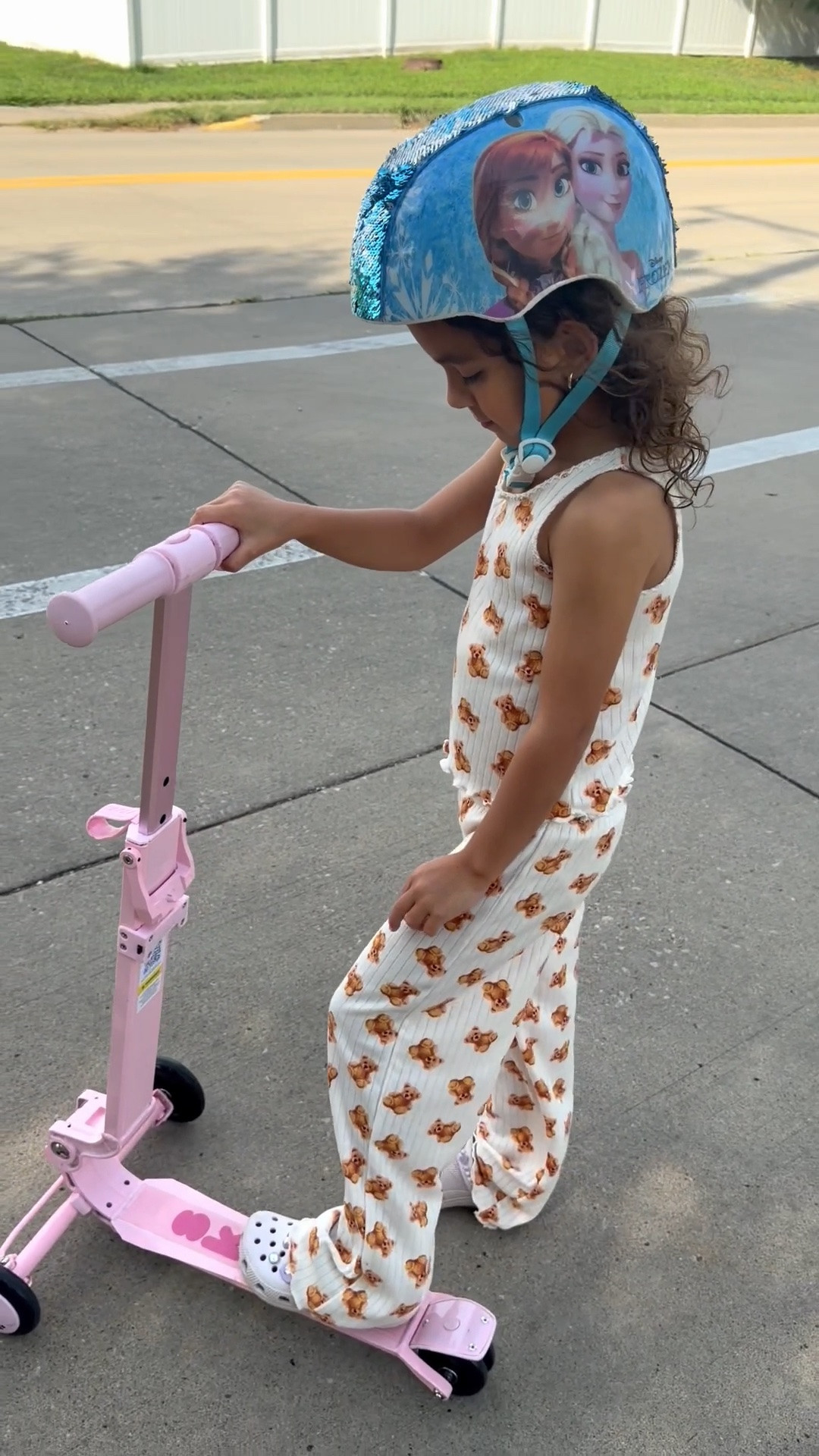 The coolest scooter suitcase from Skoot!

#LTKootd #LTKTravel #LTKKids