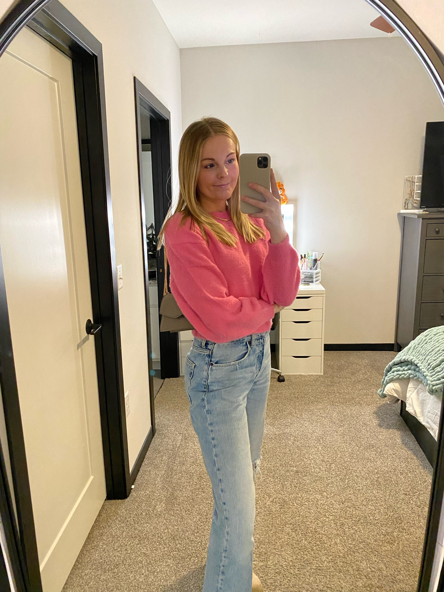 Pink H&M sweater. H&M denim. Date night outfit  

#LTKfit #LTKstyletip #LTKunder50