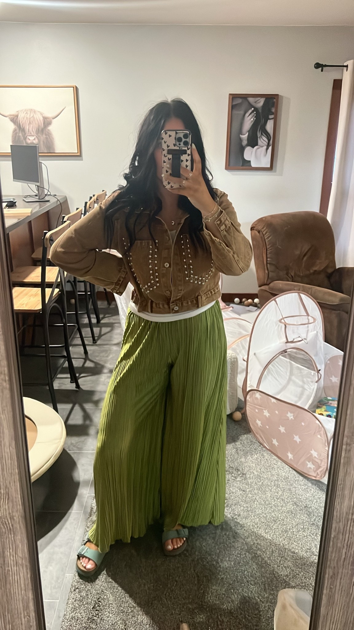 Monday outfit 😍

#LTKmomlife #LTKgrwm #LTKootd