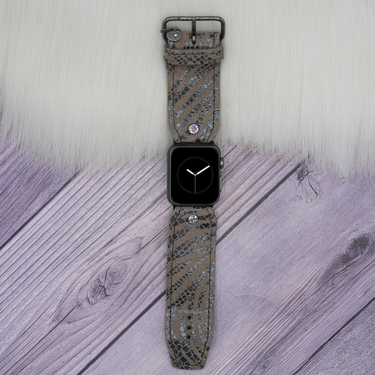 Limited Edition Sivella Band in Luxe Zebresse | Sparkl
