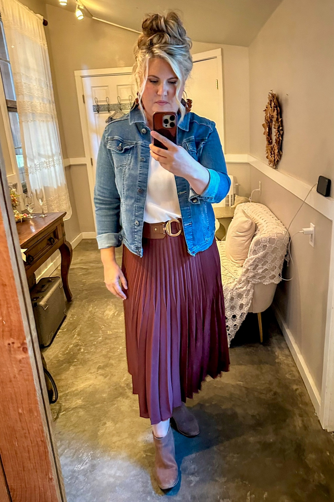 We recently attended a wedding with the dress code of “Smart Casual” I had never heard this term for attire before, so this outfit was a bit of a shot in the dark. I actually think it turned out super cute and could be versatile for many different occasions.

#LTKMidsize #LTKParties #LTKWedding
